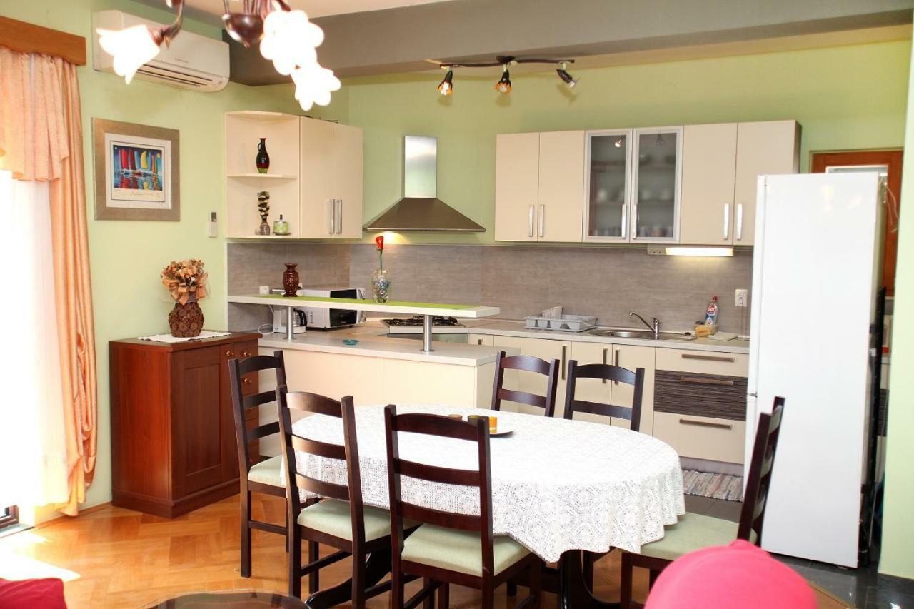 Eridan Apartment Kaštela Esterno foto